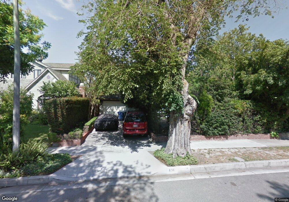 636 S Beachwood Dr, Burbank, CA 91506 - photo 1