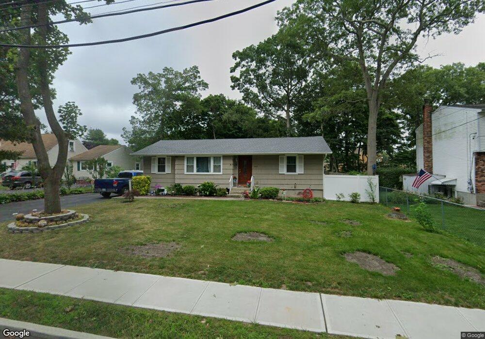 1169 Waverly Ave, Holtsville, NY 11742 - photo 1