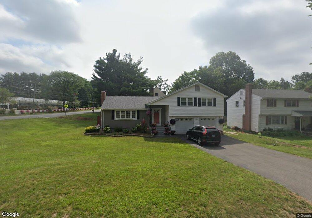 2 Crestview Cir, West Hartford, CT 06117 - photo 1