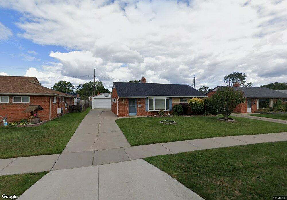 27207 Belanger St, Roseville, MI 48066 - photo 1