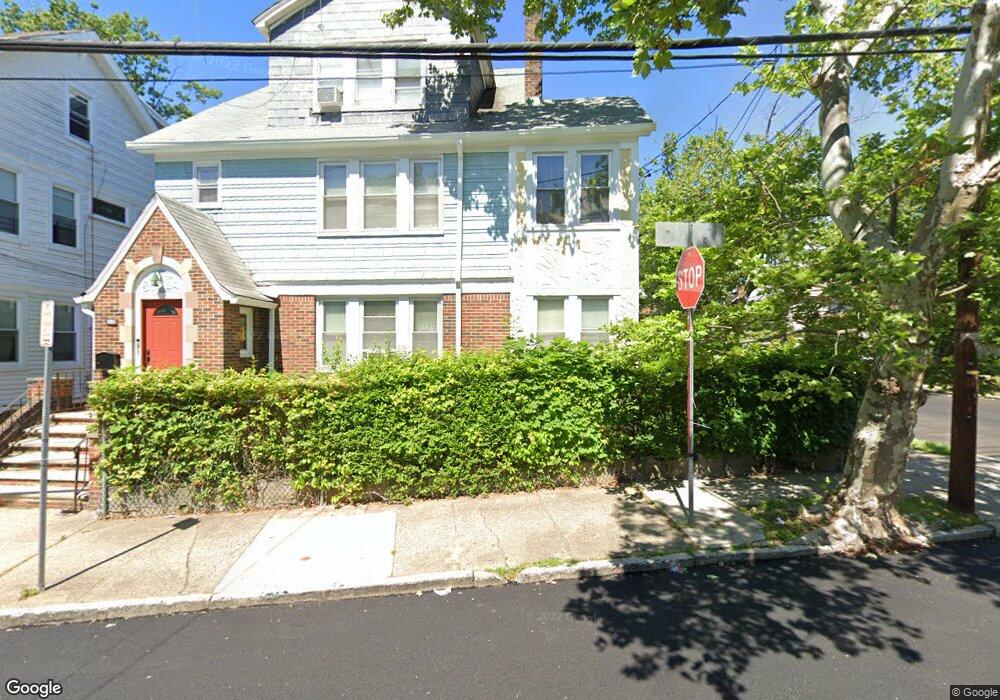 81 Poe Ave unit 83, Newark, NJ 07106 - photo 1