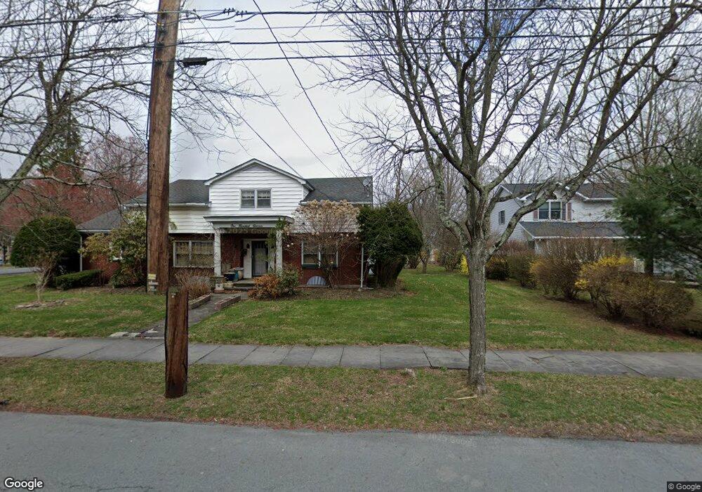 111 W Ann St, Milford, PA 18337 - photo 1