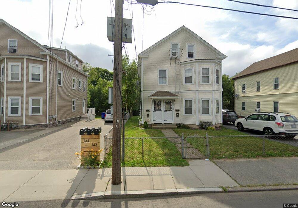 139 Arlington Ave, Warren, RI 02885 - photo 1