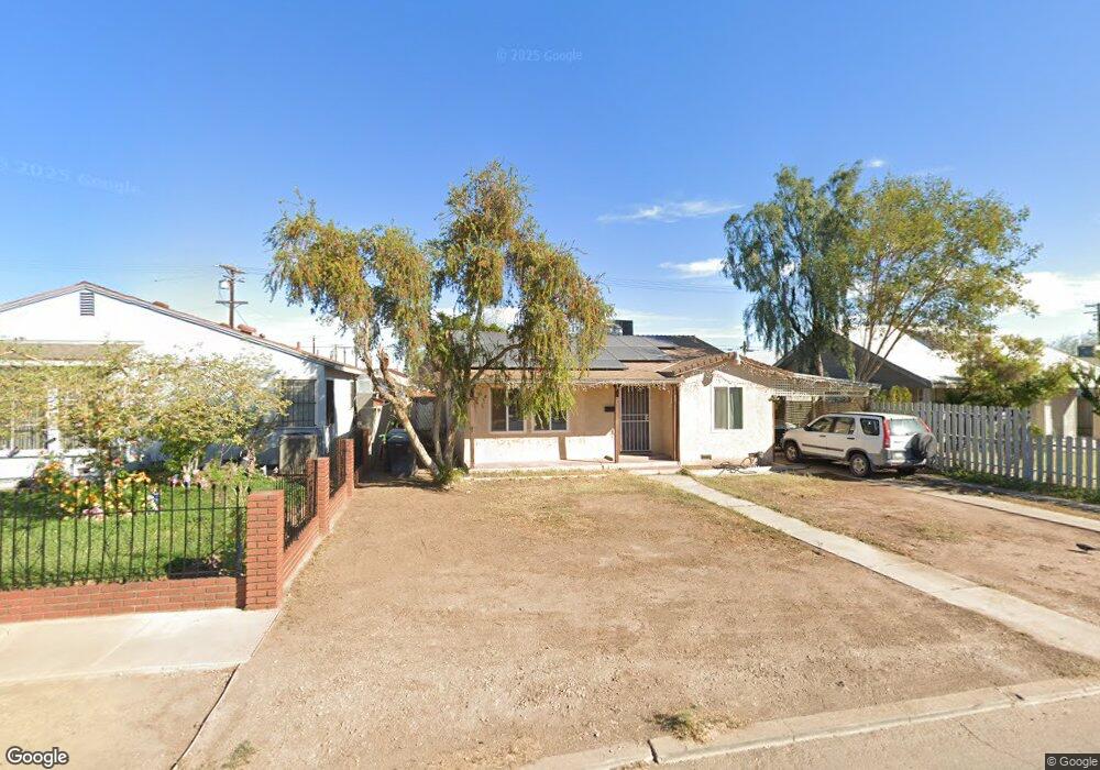 586 W Euclid Ave, El Centro, CA 92243 - photo 1