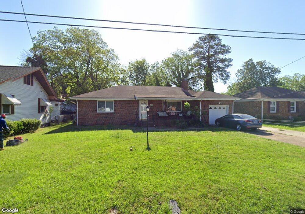 2115 Piedmont Ave, Portsmouth, VA 23704 - photo 1