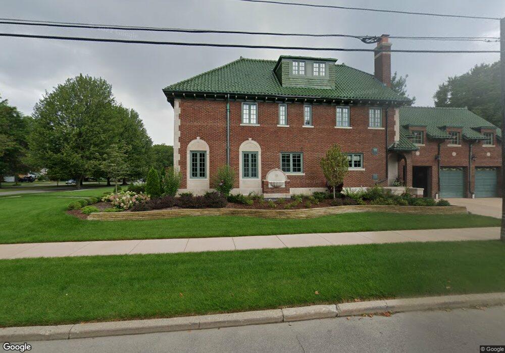 702 Middlesex Rd, Grosse Pointe Park, MI 48230 - photo 1