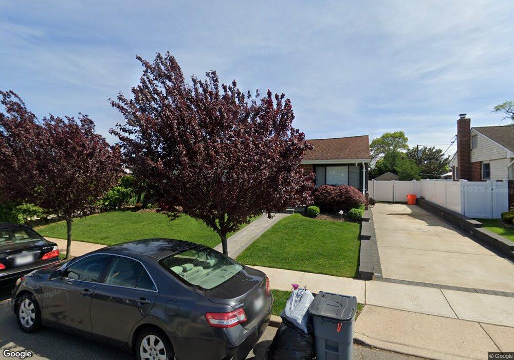 563 David St, West Hempstead, NY 11552 - photo 1