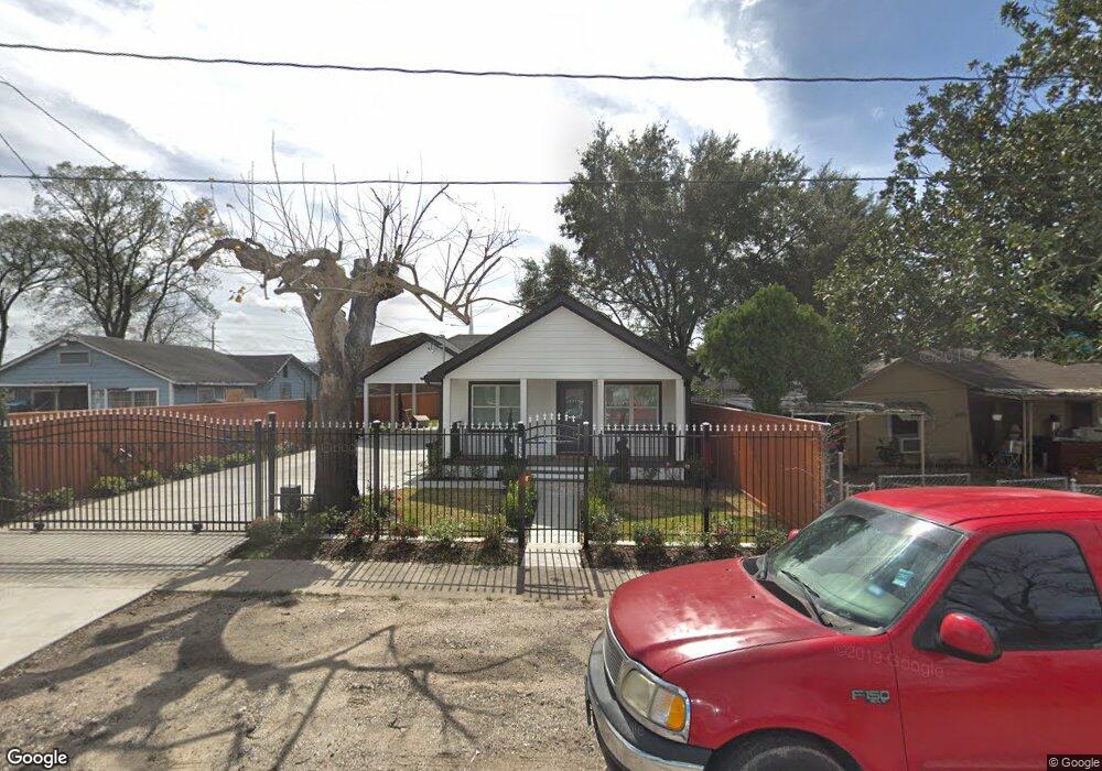 3922 Linder St, Houston, TX 77026 - photo 1