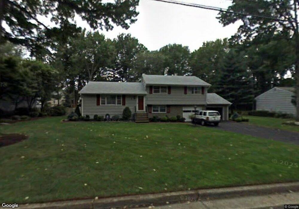 9 Tamarack Rd, Edison, NJ 08820 - photo 1