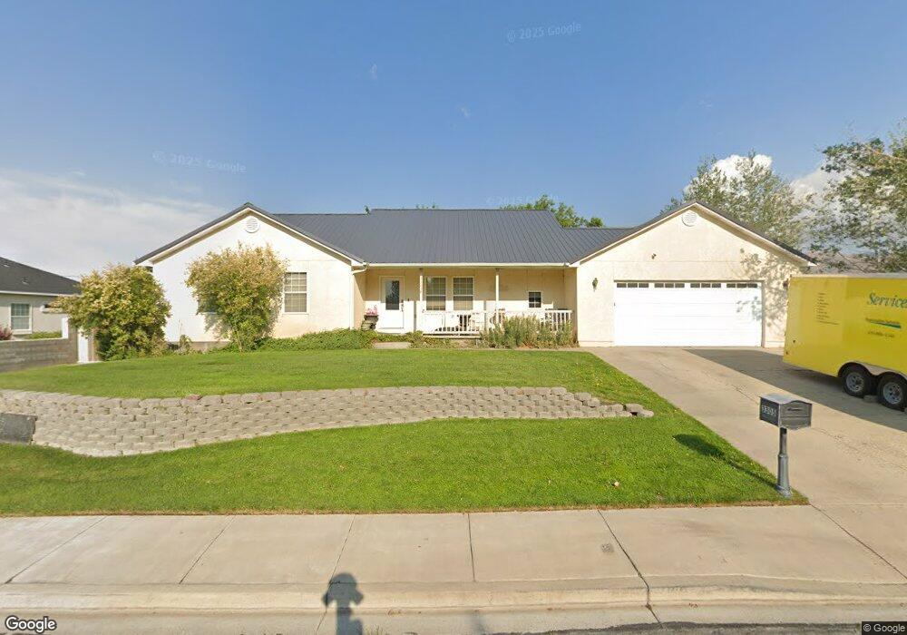 3305 Granada Ave, Winnemucca, NV 89445 - photo 1