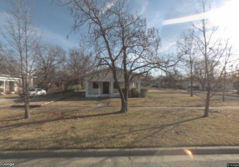 1301 N Harrison Ave, Sherman, TX 75090 - photo 1