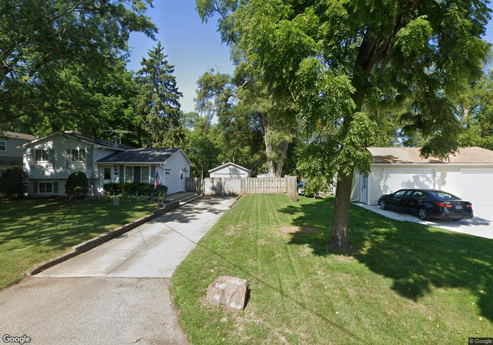 1530 Petrolia, West Bloomfield, MI 48324 - photo 1