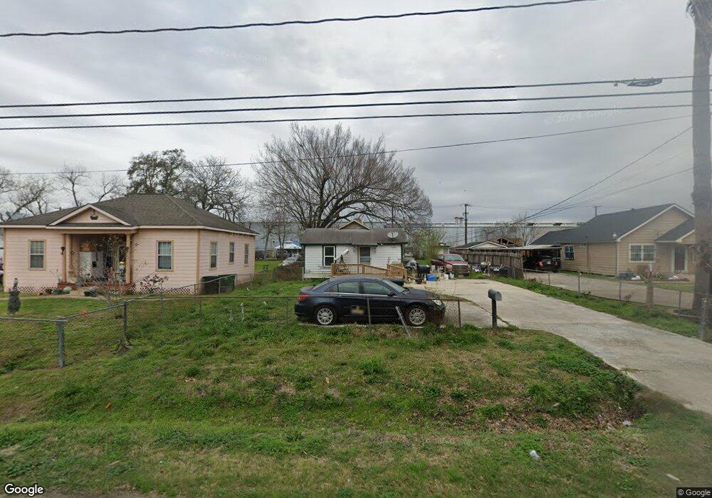 715 Apache St, Houston, TX 77022 - photo 1