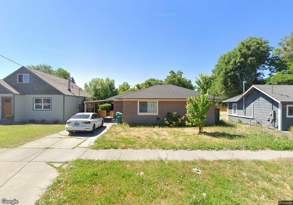 2420 Applegate Ave, Klamath Falls, OR 97601 - photo 1