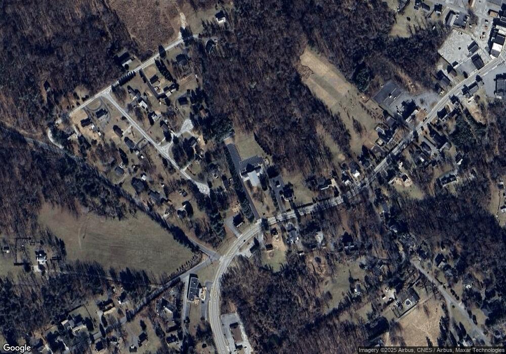 332 S Main St, Amherst, VA 24521 - photo 1