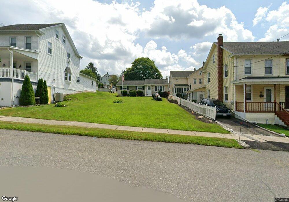 708 Lehigh St, Jim Thorpe, PA 18229 - photo 1