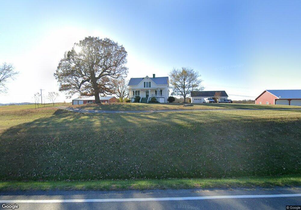 2067 Hermitage Rd, Waynesboro, VA 22980 - photo 1