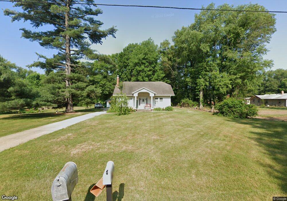 54681 Pear Rd, South Bend, IN 46628 - photo 1