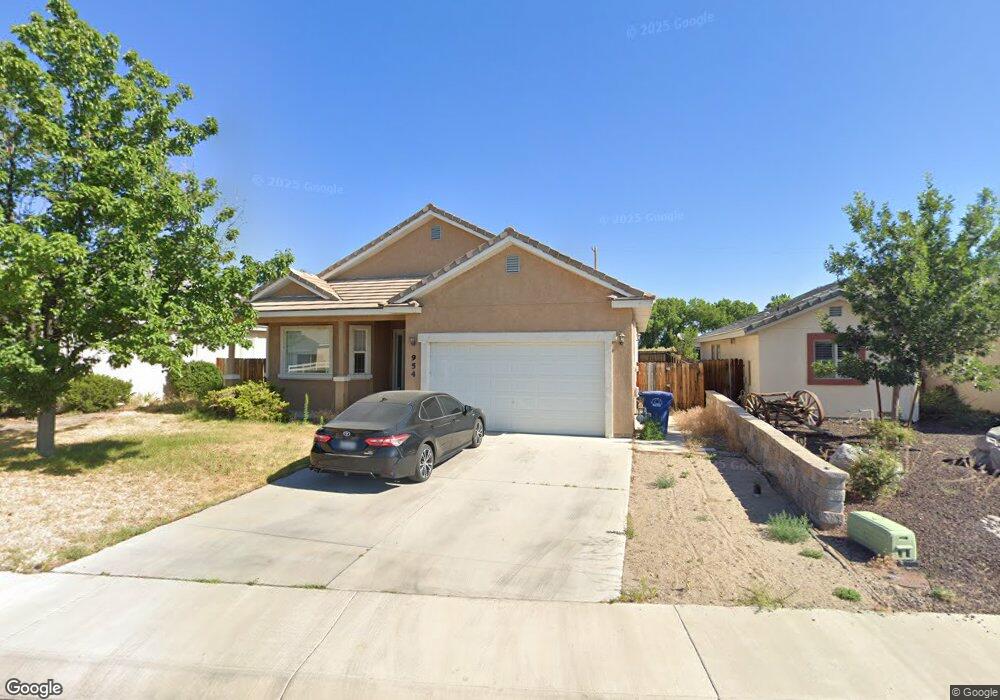 954 Maple Way, Fallon, NV 89406 - photo 1