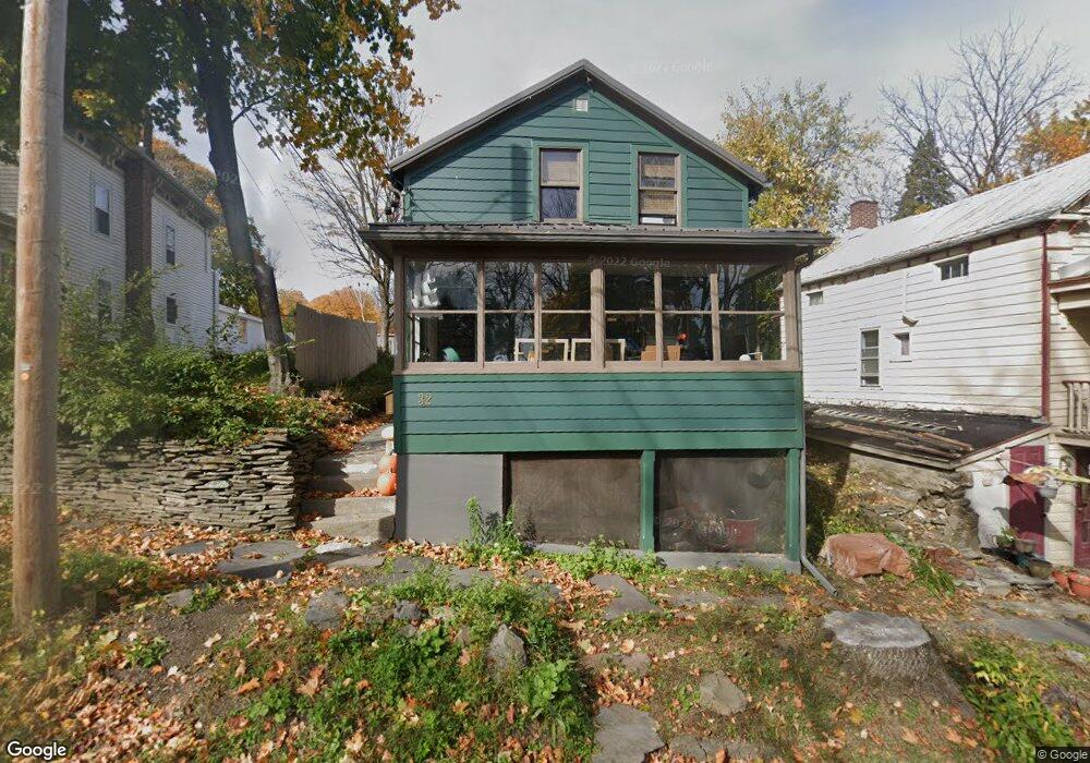 32 N Franklin St, Athens, NY 12015 - photo 1