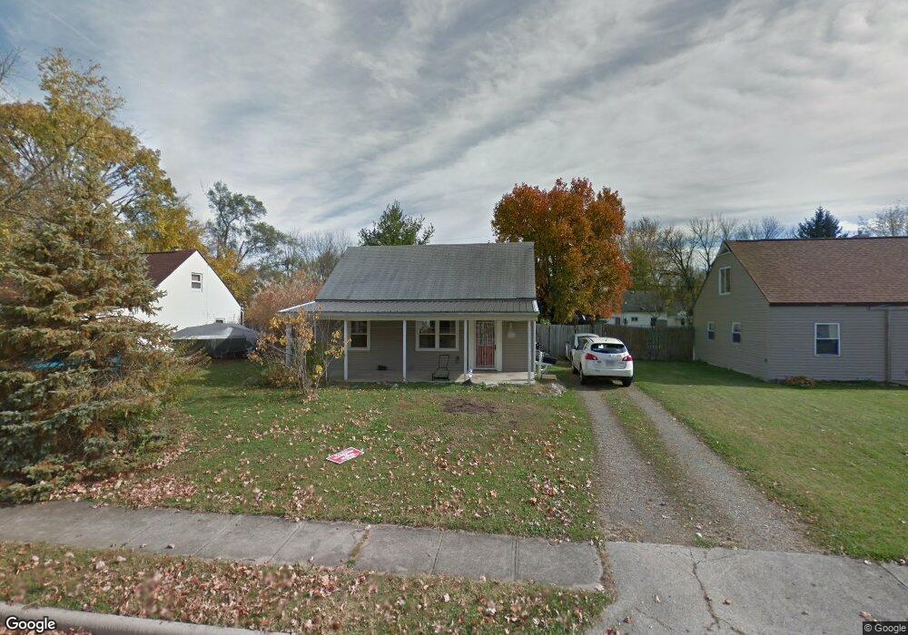 942 Exeter Rd, Columbus, OH 43213 - photo 1