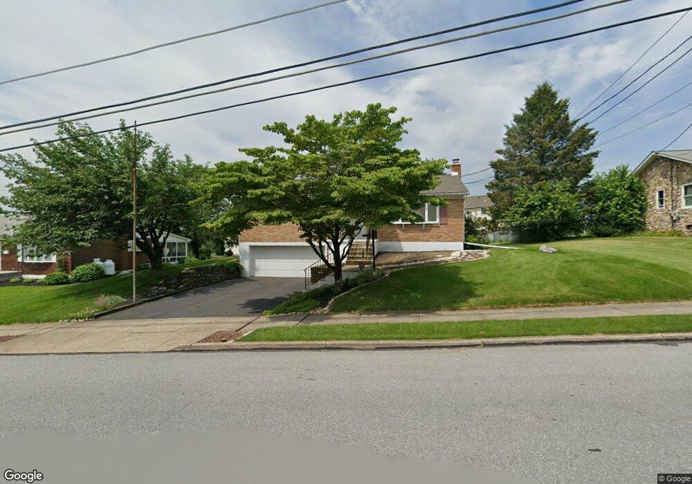 236 Christmas Ave, Bath, PA 18014 - photo 1