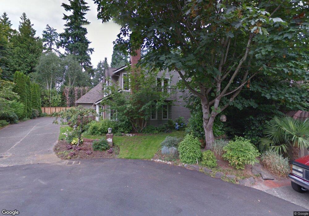 4737 Fernridge Ln, Mercer Island, WA 98040 - photo 1