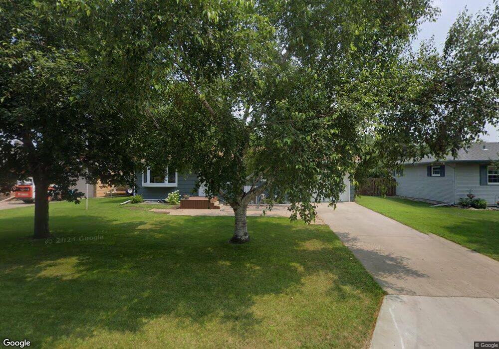 1730 5th Ave NE, Jamestown, ND 58401 - photo 1