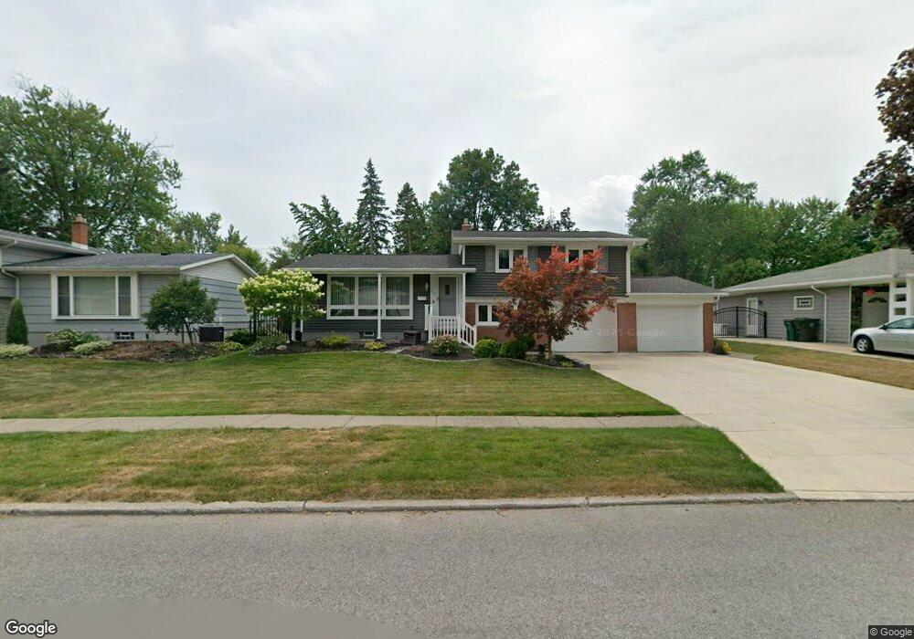 753 Meadowbrook Dr, North Tonawanda, NY 14120 - photo 1