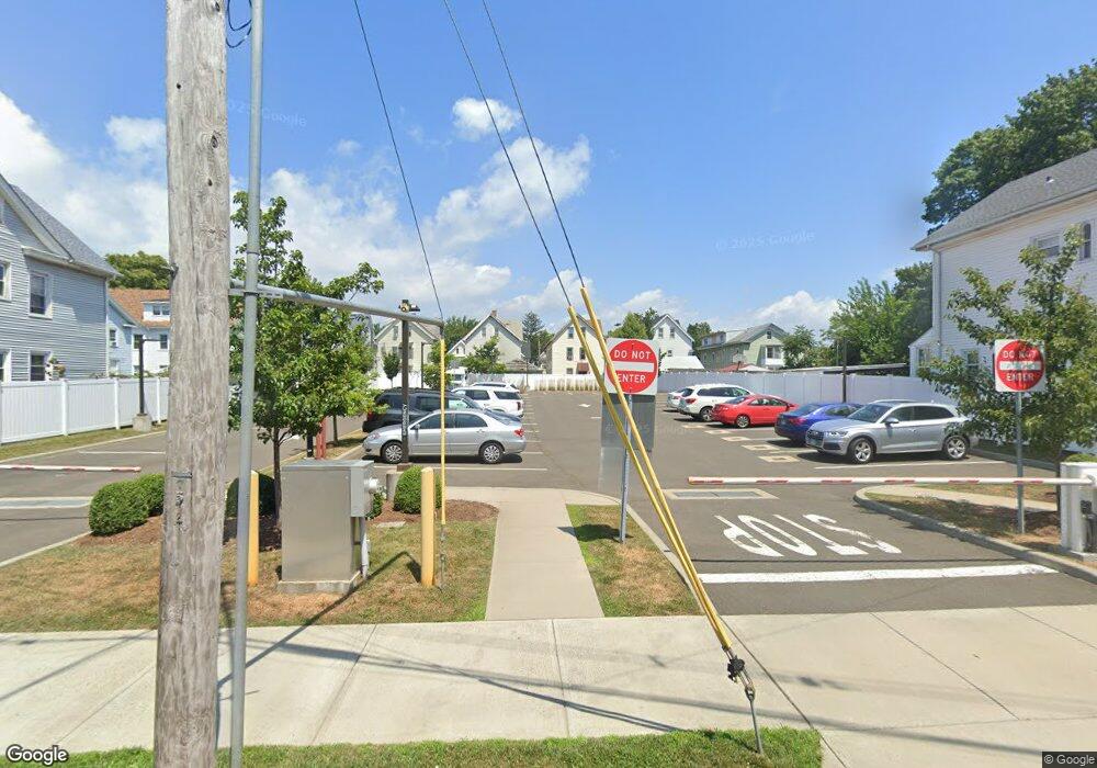 113 Pine St, New Haven, CT 06513 - photo 1