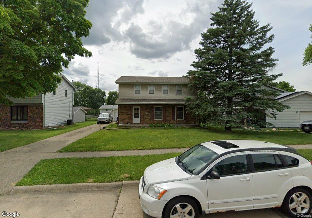 4136 E 24th St, Des Moines, IA 50317 - photo 1