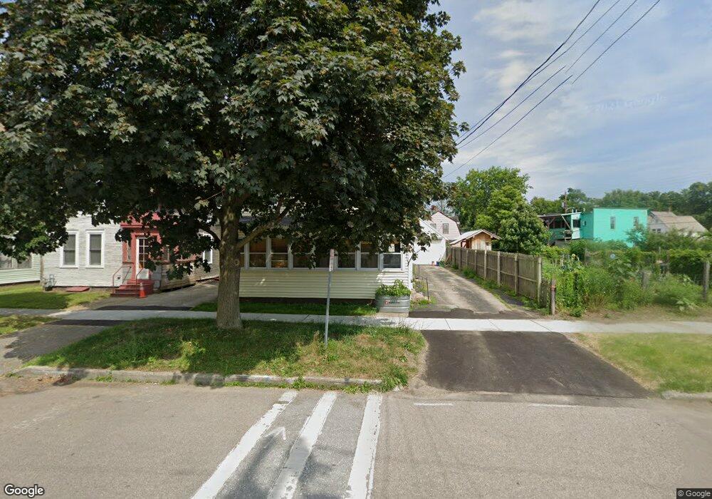 36 Walnut St, Burlington, VT 05401 - photo 1