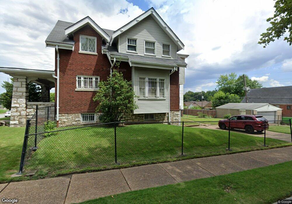 4472 Bircher Blvd, Saint Louis, MO 63115 - photo 1