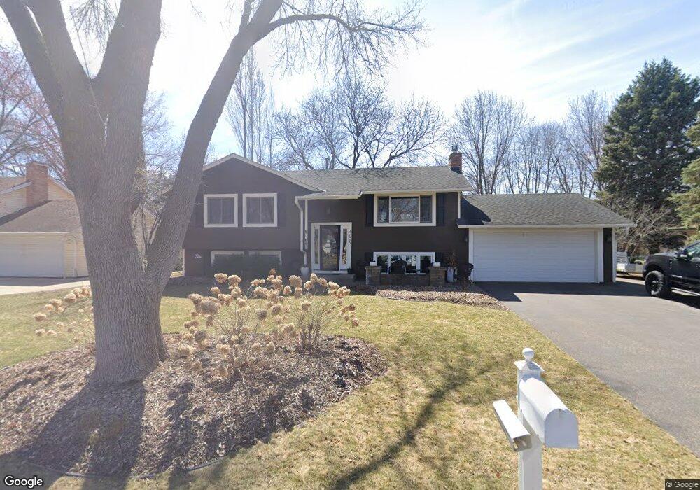 6629 Jonquil Way, Maple Grove, MN 55369 - photo 1