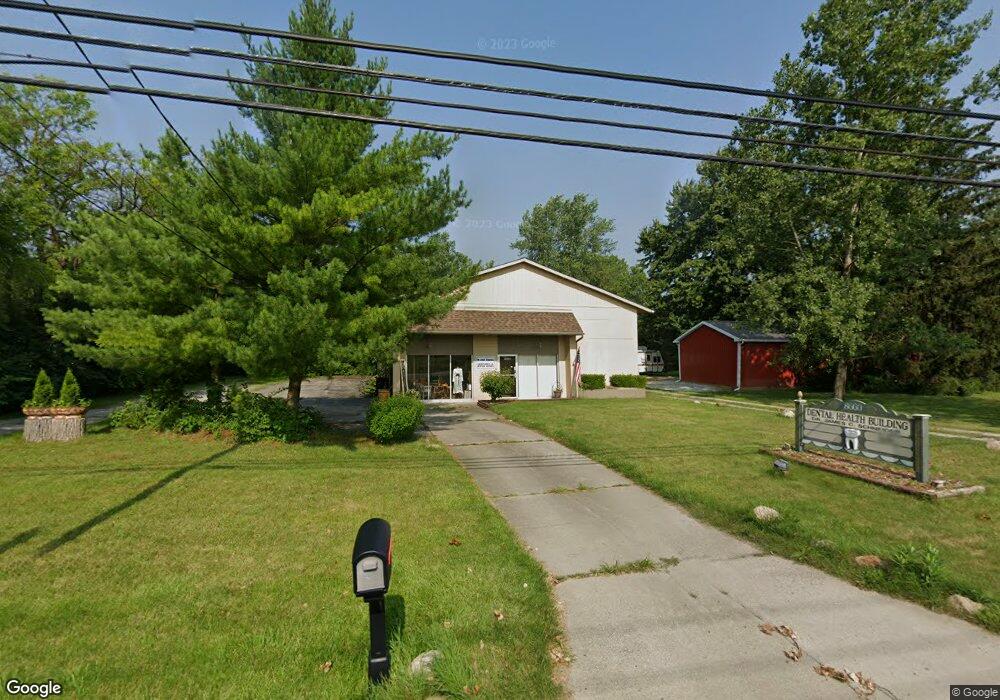 8660 Columbia Rd, Olmsted Falls, OH 44138 - photo 1