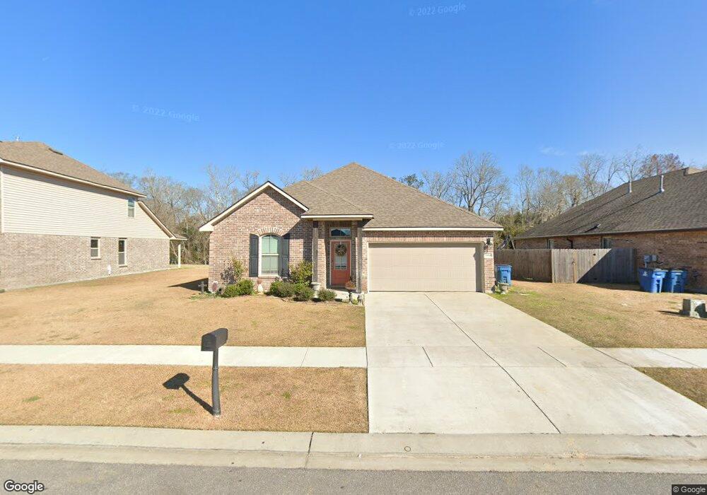 39516 Legacy Lake Dr, Gonzales, LA 70737 - photo 1