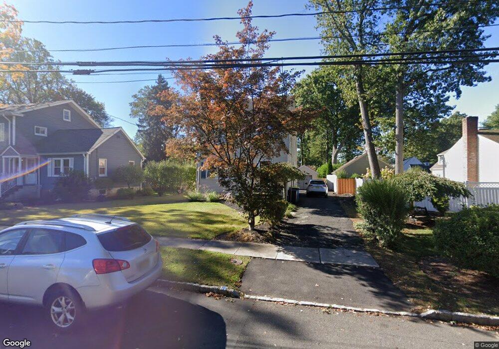 211 Farragut Rd, North Plainfield, NJ 07062 - photo 1