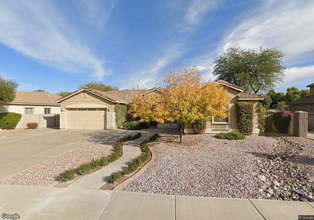 2867 S Birch Way, Gilbert, AZ 85295 - photo 1