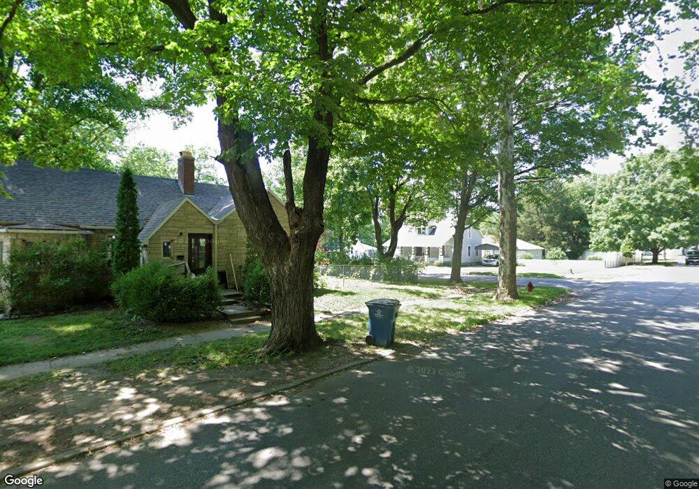 829 Crockett St, Covington, IN 47932 - photo 1