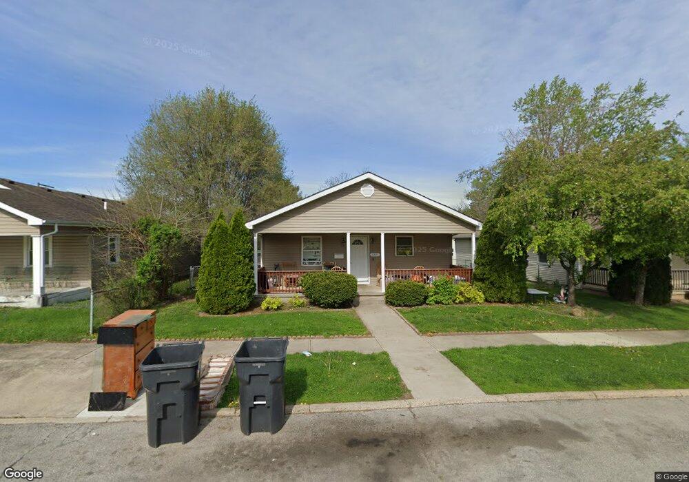 1921 Hendricks St, Anderson, IN 46016 - photo 1