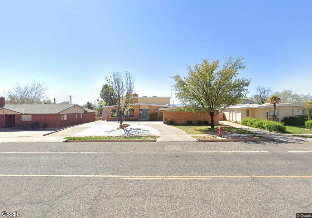 340 E Tabernacle St, Saint George, UT 84770 - photo 1