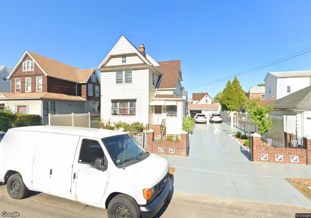 9527 107th St, Ozone Park, NY 11416 - photo 1