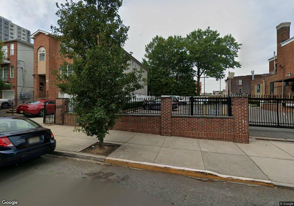 24 2nd St, Newark, NJ 07107 - photo 1