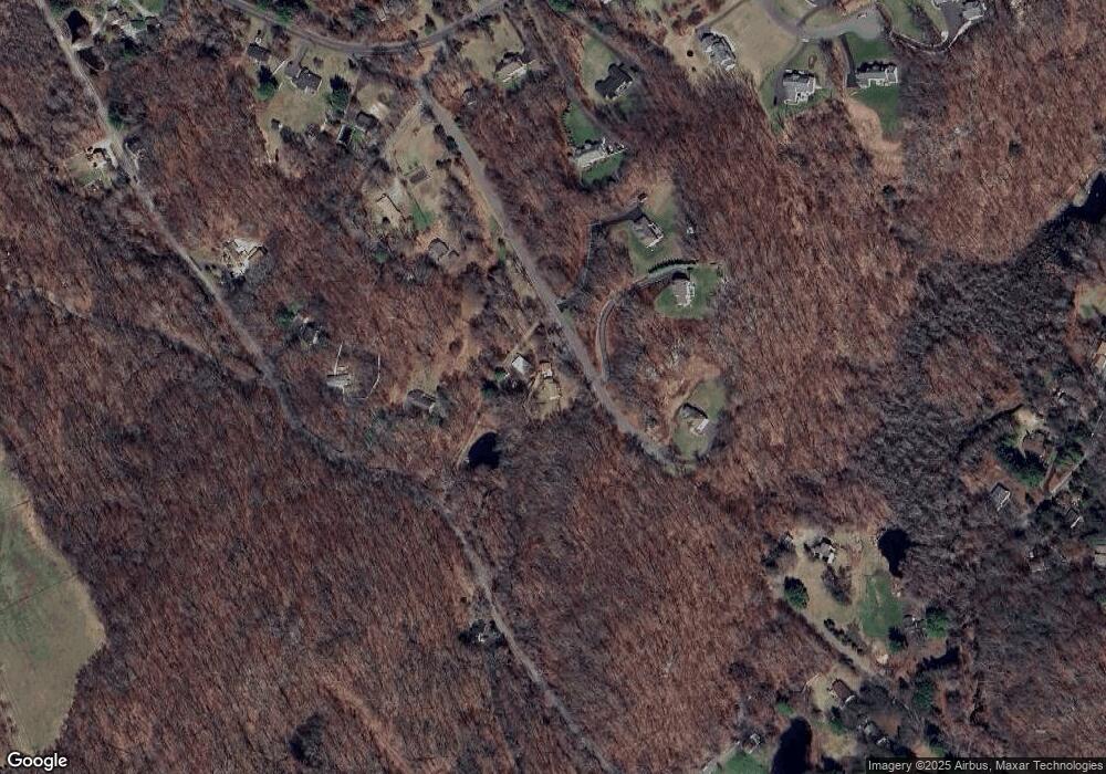 237 Hattertown Rd, Newtown, CT 06470 - photo 1