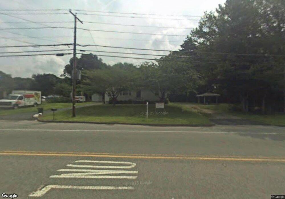 821 S Main St, Bellingham, MA 02019 - photo 1