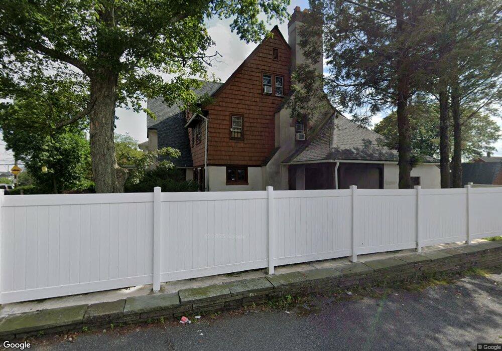 641 N Vine St, Hazleton, PA 18201 - photo 1