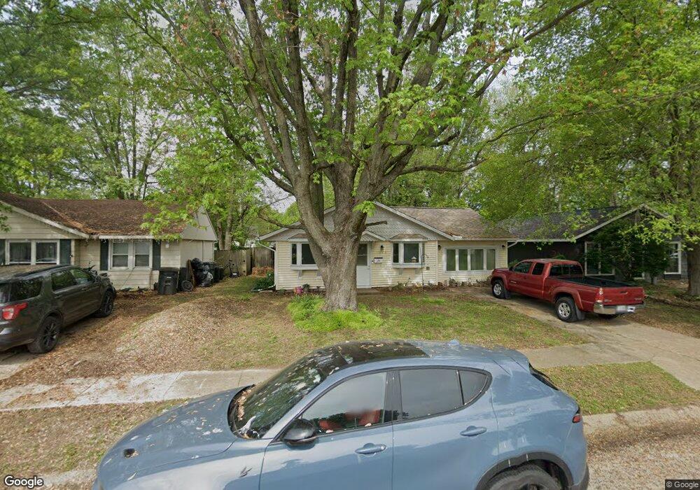 1505 S 2nd St, Mattoon, IL 61938 - photo 1