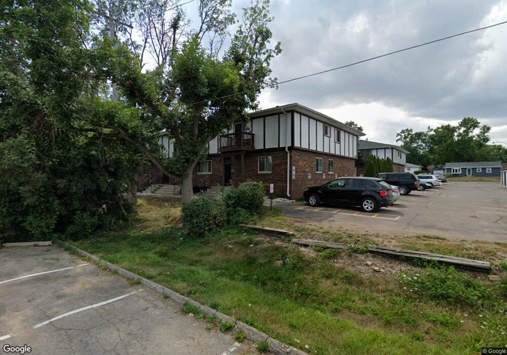 806 36th St SE, Cedar Rapids, IA 52403 - photo 1