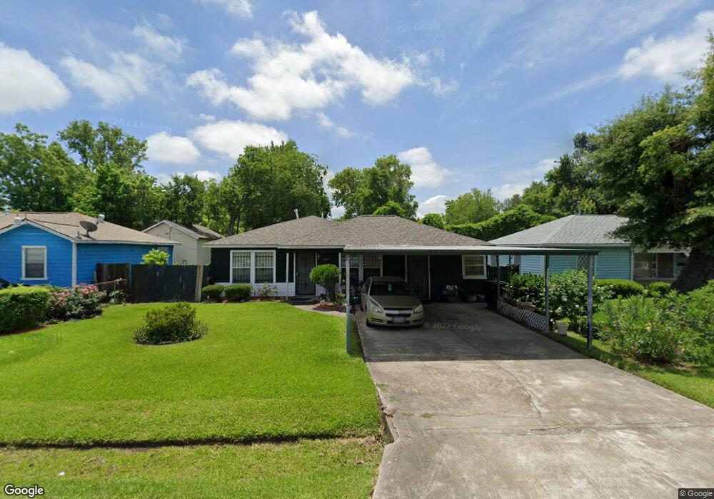 7202 Saint Louis St, Houston, TX 77028 - photo 1