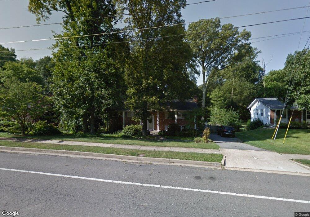 4408 Braeburn Dr, Fairfax, VA 22032 - photo 1